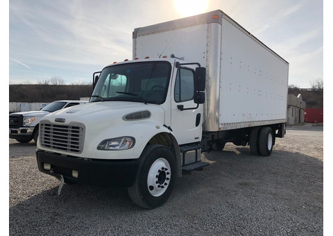 2004 FREIGHTLINER MS 106 BOX VAN TRUCK